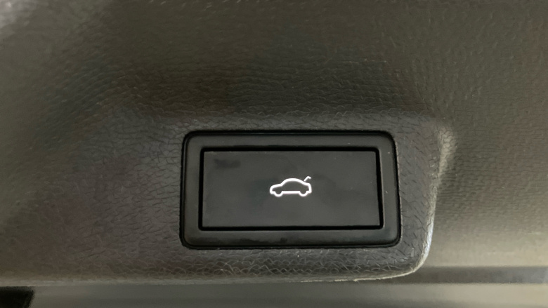 Volkswagen Id.Buzz Cargo 150kW Commerce 77kWh Auto